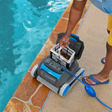 רובוט ניקוי לבריכה Maytronics Dolphin PREMIUM 10